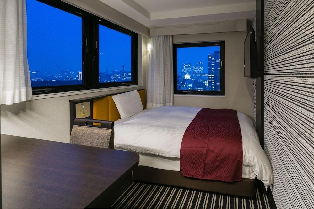 Apa Hotel Nagatacho Hanzomon Ekimae Tokyo Exterior photo
